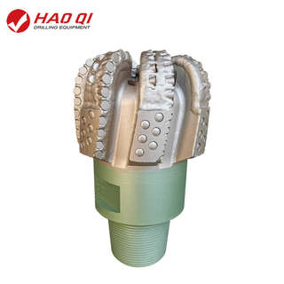 روس حفر من الا لماس 10 5/8 HS716T